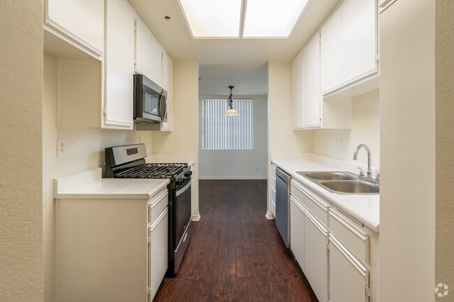 2BR, 2BA - 1,200SF - Kitchen - Maravilla Apartments at CSUN