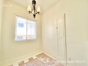 Photo - 4846 Rosewood Ave Unit 8