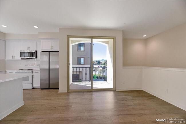 Photo - 312 Canoe Ct