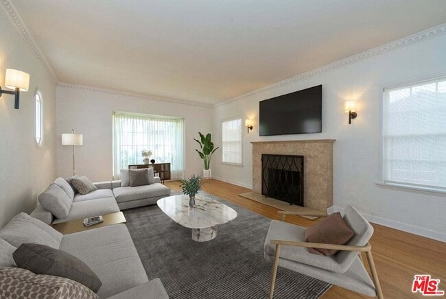 Photo - 3986 Hepburn Ave