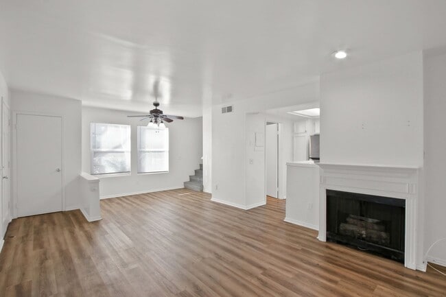 Photo - Available now!  2 Story 2/2.5 Condominium for Lease in Rancho Cucamonga! Unit 100