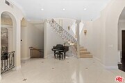 Photo - 1465 Robmar Dr