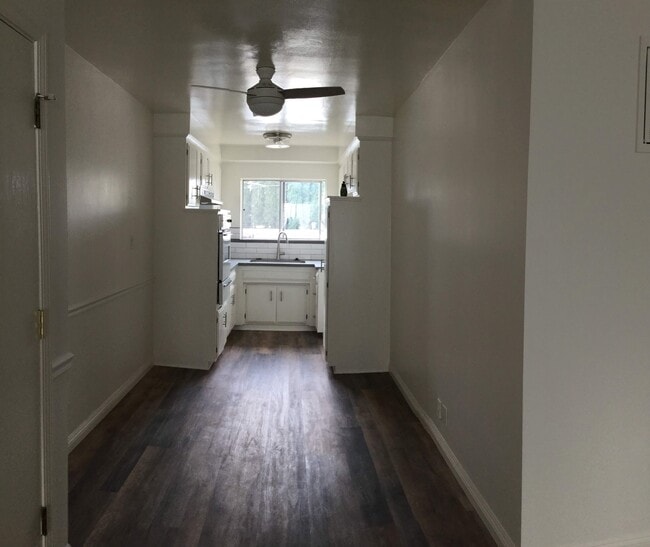 Photo - 942 N Gardner St