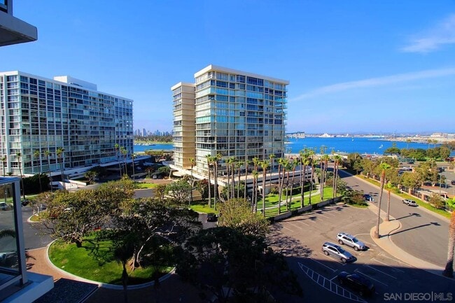 Photo - 1830 Avenida del Mundo Unit 812