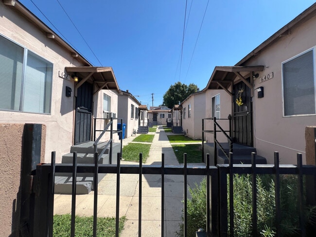 Photo - 640 San Benito St