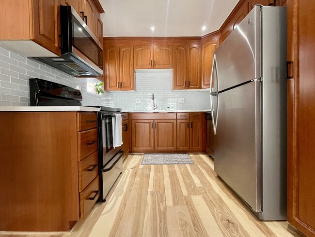 Photo - 1085 12th St Unit I