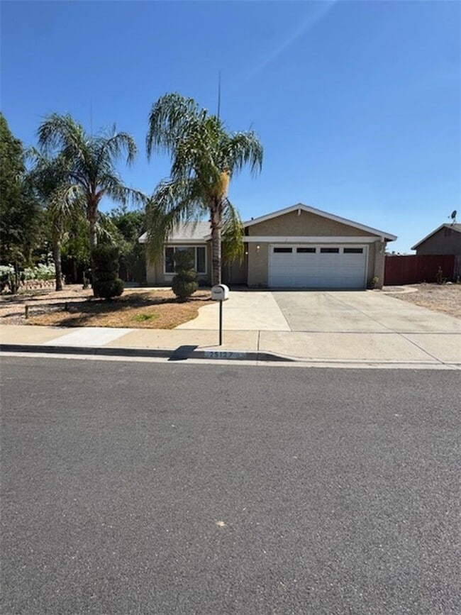 Building Photo - 25127 Yucca Dr Rental