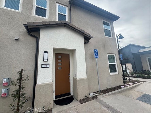 Building Photo - 1720 Park St Unit 10