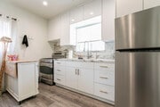 Photo - 1748 Opechee Way House
