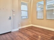 Photo - 12842 Palm St