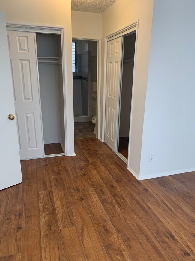 Photo - 10350 Almayo Ave