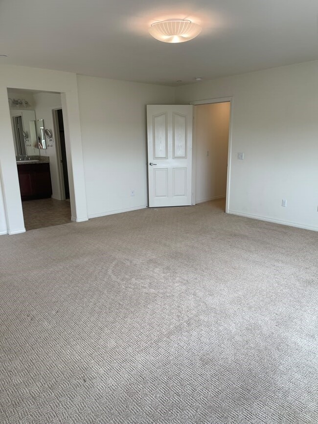 Photo - 3637 White Ash Rd