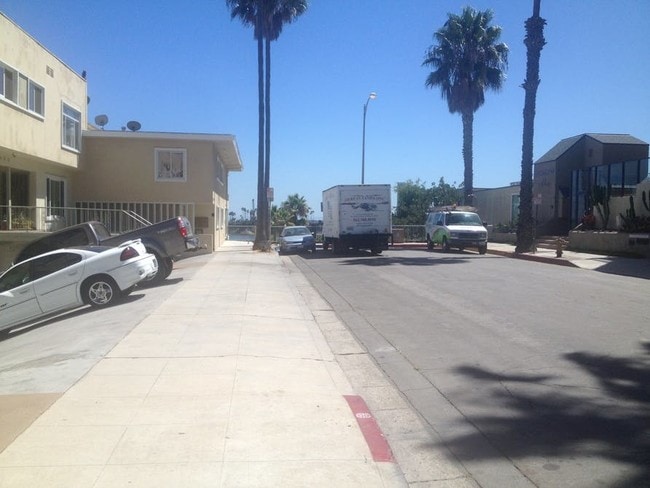 Photo - 6 3rd Pl Unit 6