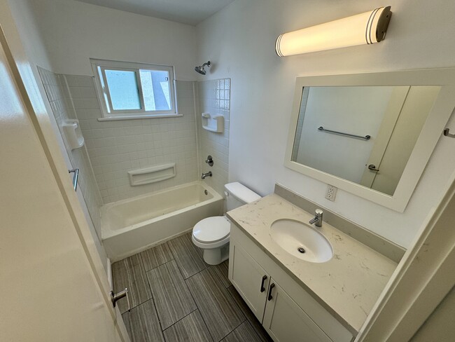 Photo - 275 N. Oakland