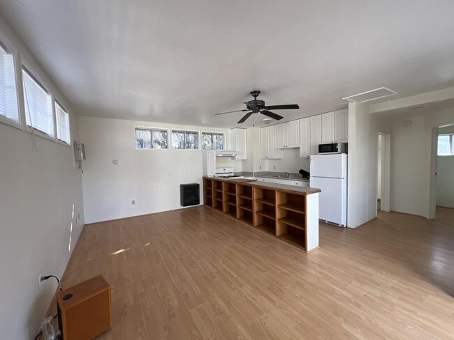 Photo - 35458 1/2 80TH ST E.