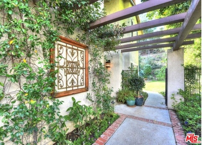 Photo - 23444 Park Hermosa