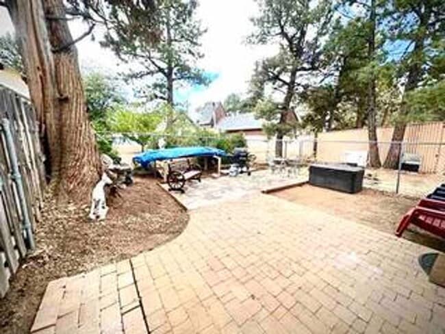Photo - 2 Bedroom Lodge- Pet Friendly- Fenced Yard