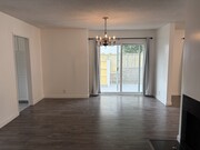 Dining with sliding door to private patio - 2346 Kerwood Ave Unit #1