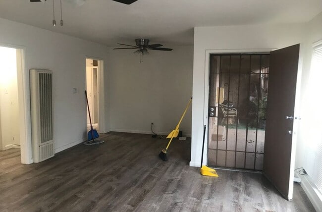 Photo - 3475 Carmona Ave