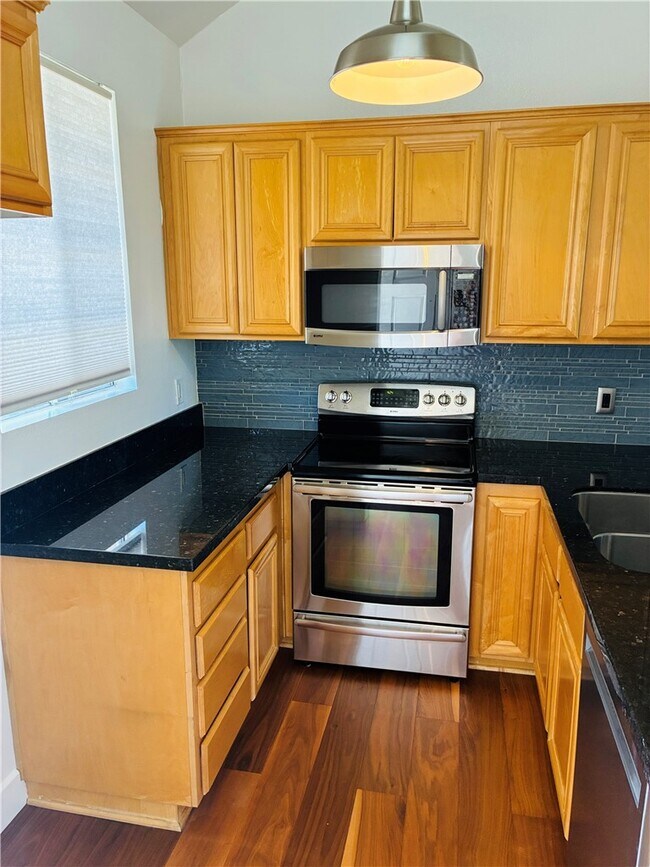 Photo - 20191 Cape Coral Ln Unit 3-314