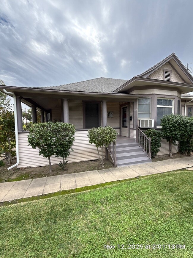 Building Photo - Upland 50-681 Unit 84 G