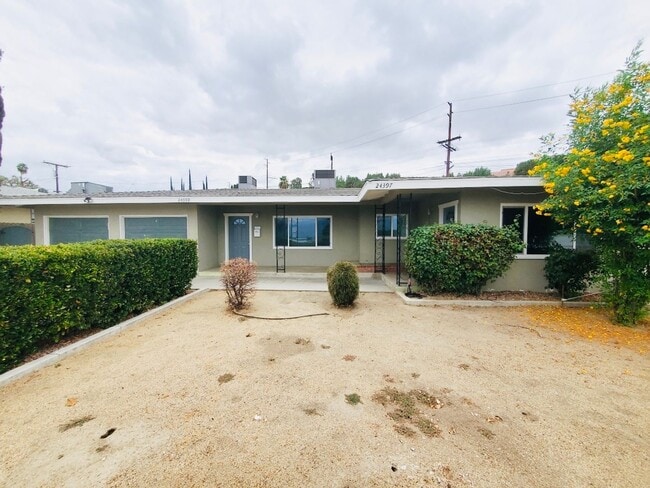 Photo - 24399 University Ave Unit 97