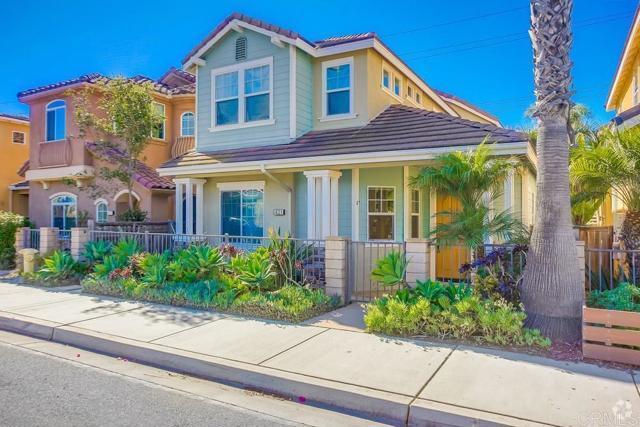 Building Photo - 421 N Cedros Ave Rental