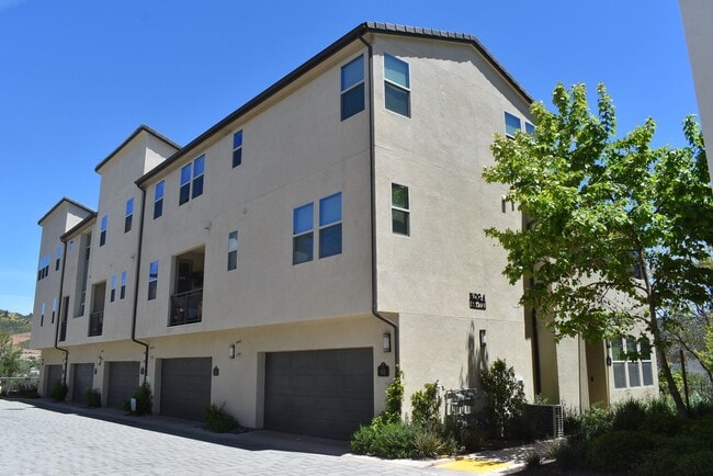 Building Photo - 16755 Coyote Bush Dr