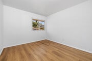 Photo - 2345 Worden St
