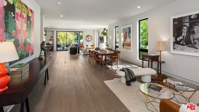 Photo - 1724 N Sierra Bonita Ave