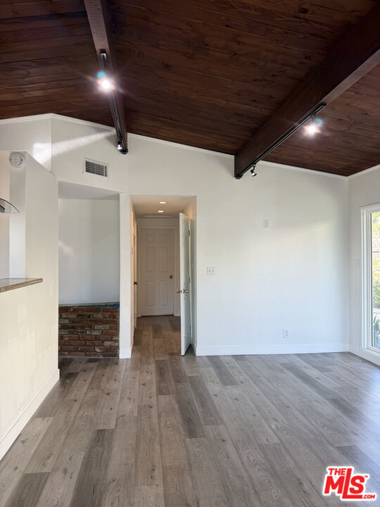 Photo - 281 Stanton St