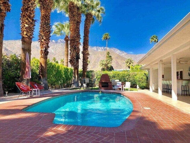 Photo - 663 E Chia Rd