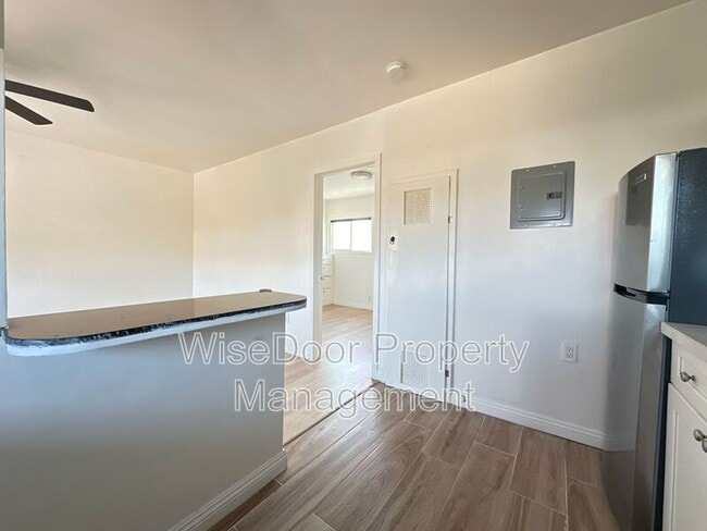 Photo - 5934 Cloverly Ave Unit C