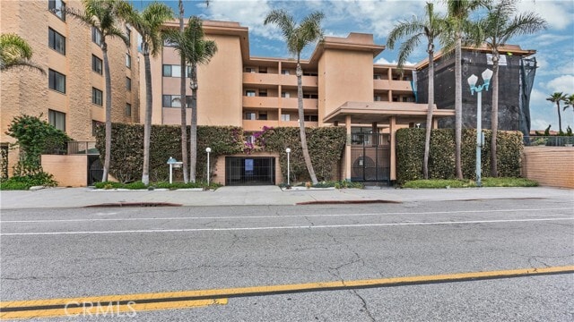 Photo - 721 Esplanade Unit 602