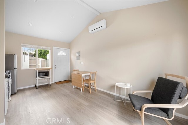 Photo - 1816 Hillside Dr