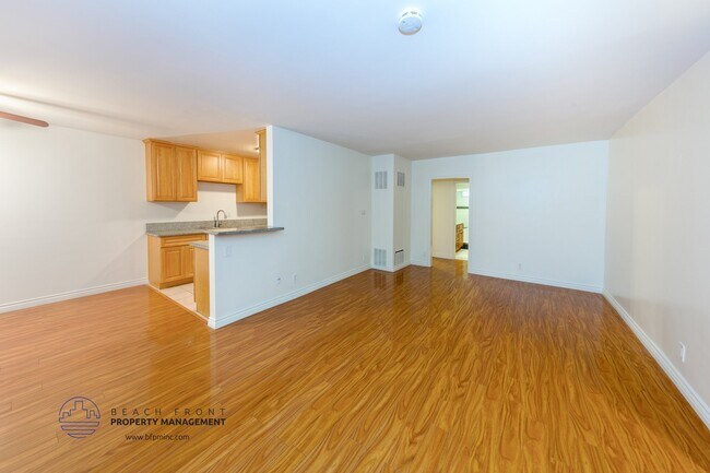 Photo - 740 S St Andrews Pl Unit 17