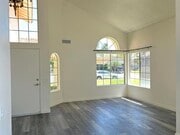 Photo - 735 Rivertree Dr House