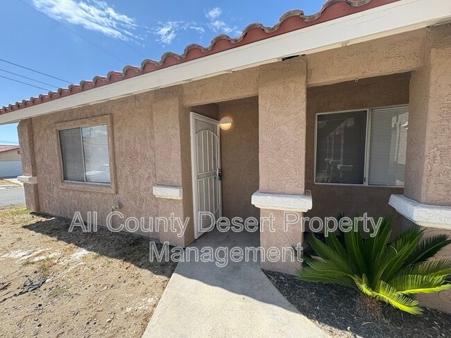 Building Photo - 68085 Calle Bolso Unit C Rental
