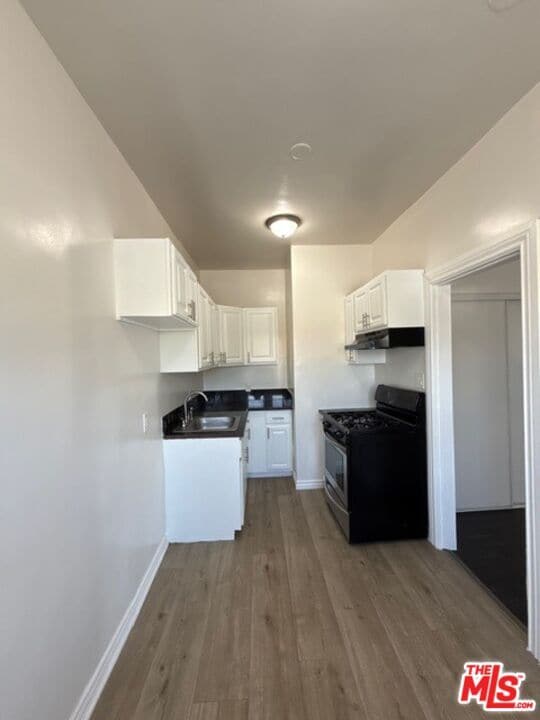 Photo - 1117 S Westlake Ave Unit 309