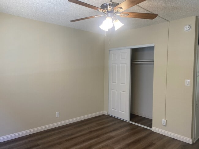 Model A - Tarzana Gardens