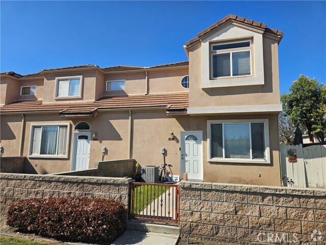 Building Photo - 8598 Belmont St Rental