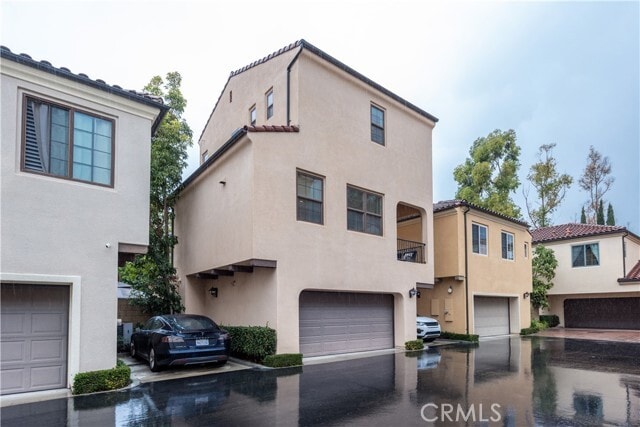 Building Photo - 53 Strawberry Grove