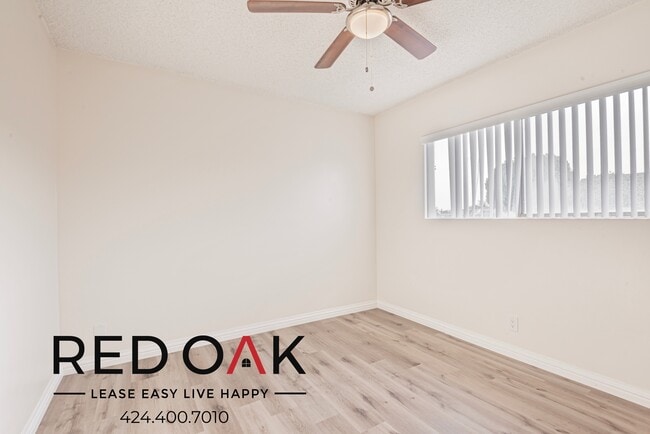 Photo - 16711 Civic Center Dr Unit 7