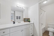 2BR, 2BA - 880SF - Bathroom - Kingswood Village Unit 137