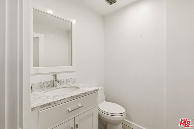 Photo - 1131 Alta Loma Rd Unit 306