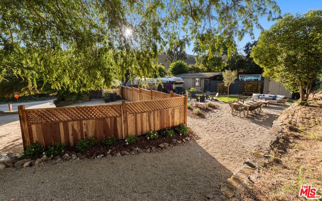 Photo - 272 N Topanga Canyon Blvd House