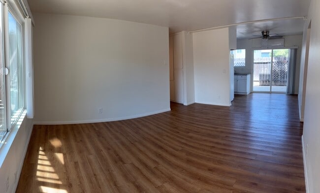 Photo - 1154 E Lexington Ave