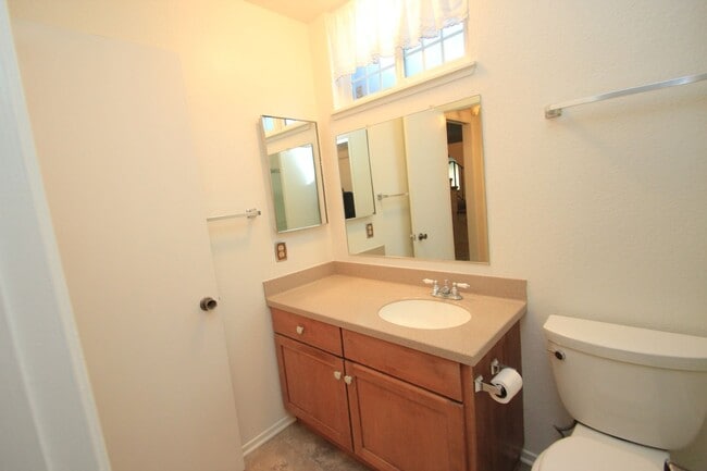 Photo - This lovely North Oxnard 4 bedroom 2 bath home with Vintage Oxnard Vides!!! COMING SOON