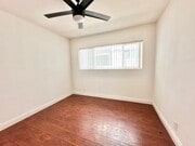 Photo - 6025 Whitsett Ave Apartment Unit 6