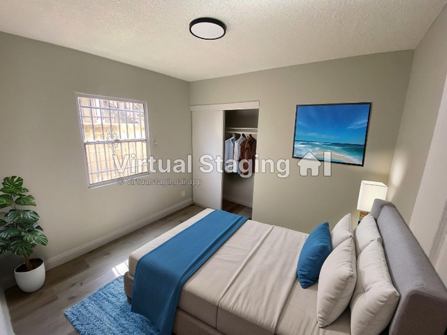 Photo - 1338 57th St Unit 1